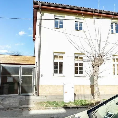 Toto2 Apartment *